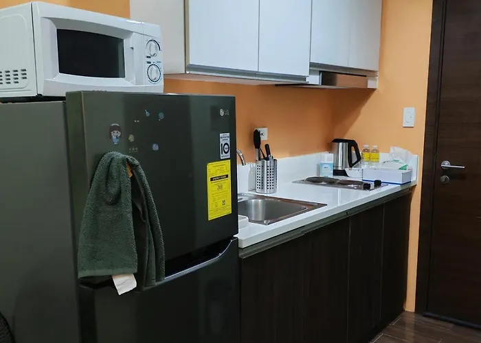 D - Saimun's Hideaway At Air Residences I Makati Apartment Manila