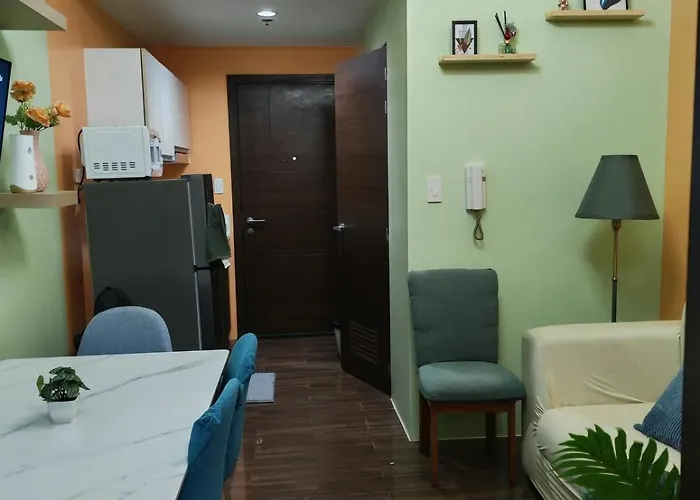 D - Saimun's Hideaway At Air Residences I Makati *