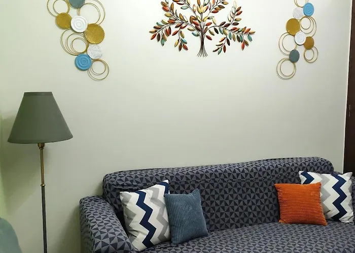 Apartment D - Saimun's Hideaway At Air Residences I Makati *